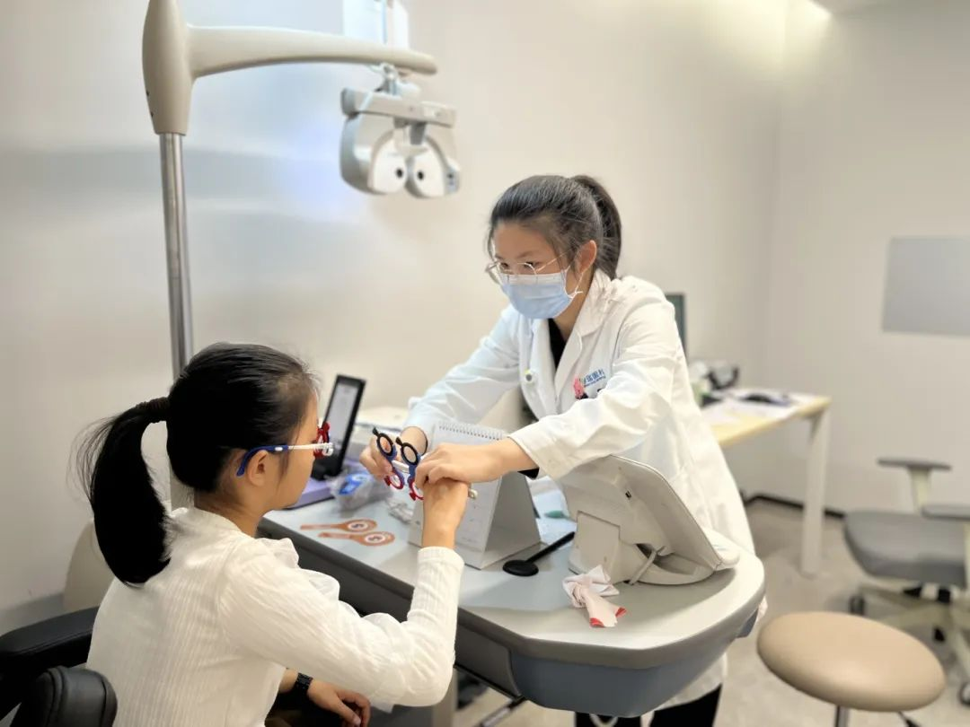 科学护眼指南,助力青少年视力健康 